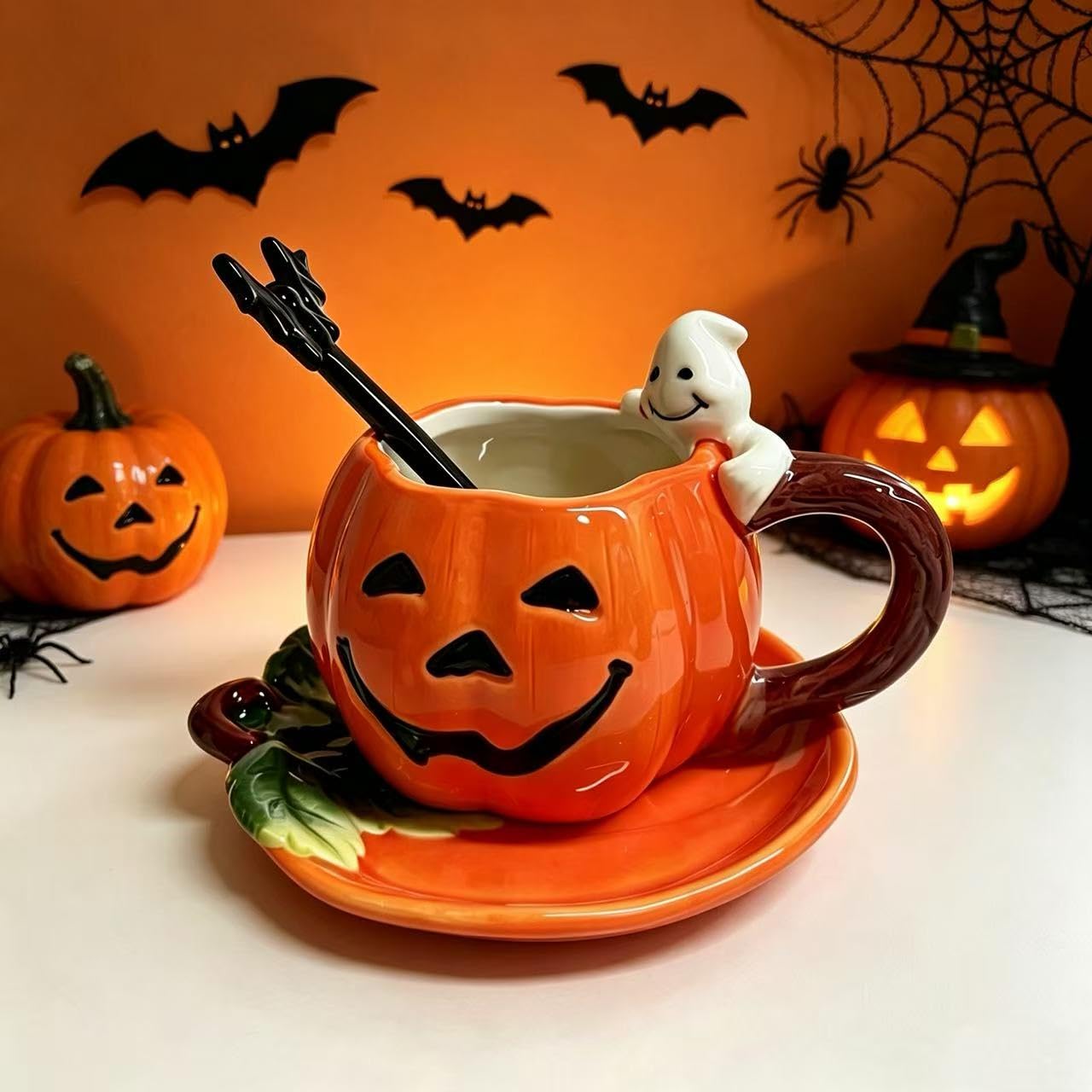 Minigift Ceramic Tea Cup and Saucer Set ，6oz 3D Hand-painted Pumpkin and White Ghost Coffee Mug ，Halloween Home Decoration，Gift