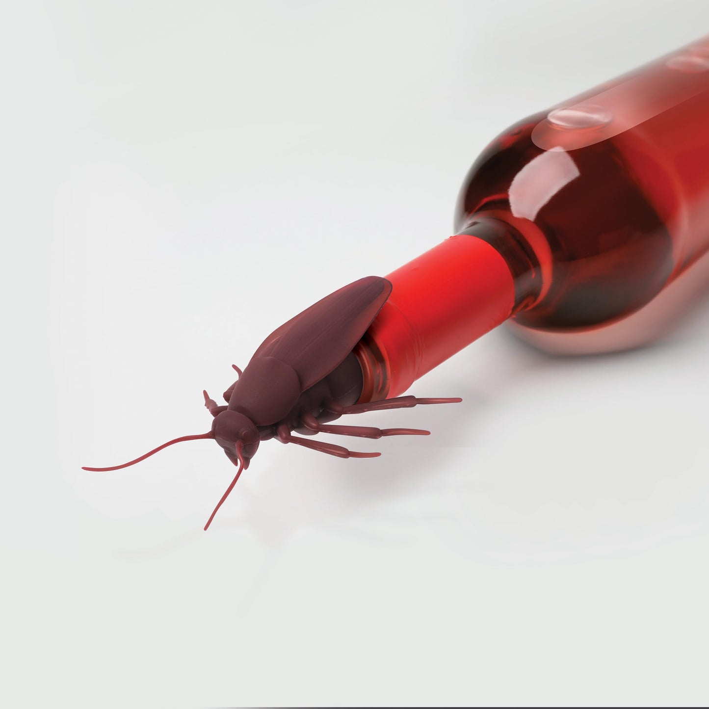 Genuine Fred CORKROACH Roach Wine Bottle Stopper - Reusable Silicone Sealer, Wine Preserver Accessory - Bar Cart Accessory - Funny Stocking Stuffer