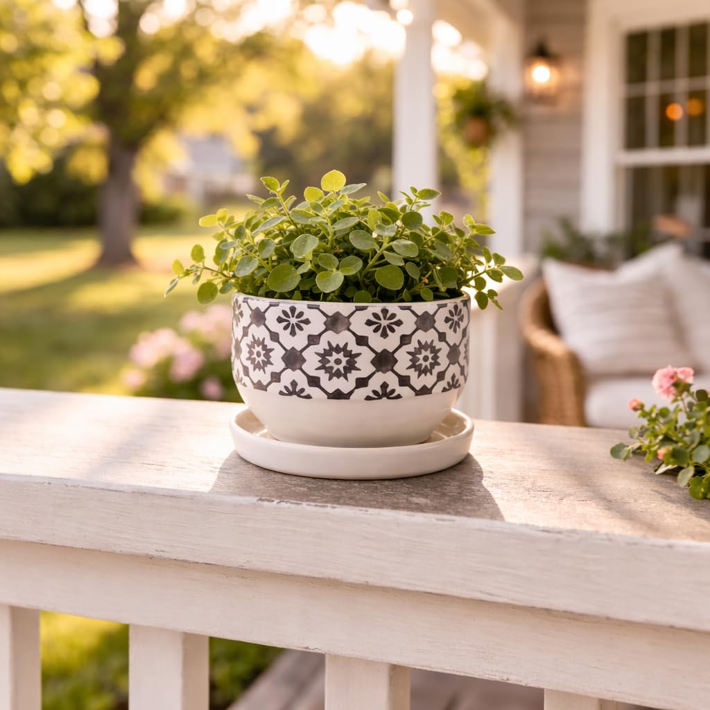 The Bridge Collection Small Floral Plant Pot with Saucer – Brown and White Patterned Ceramic Planter – Indoor Or Outdoor Ceramic Plant Pot with Matching Saucer