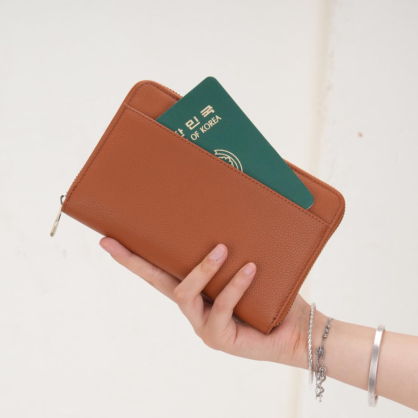 WASON Leather Zipper Travel Passport Wallet Holder RFID Blocking Cover, Passport case Pocket Slot for Card, Cash, ID, Boarding Pass and Ticket for Men, Women and Family Trips (Brown)