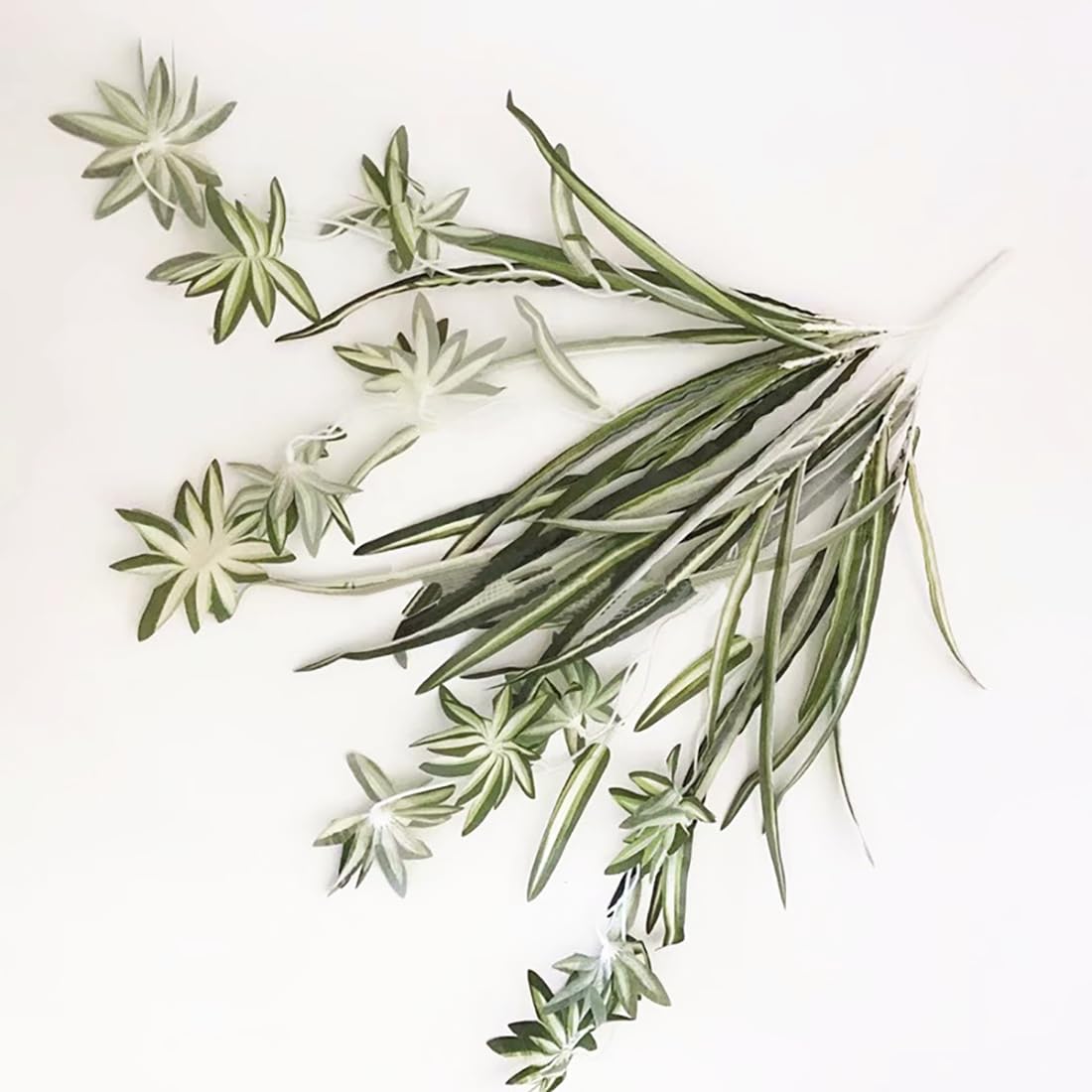 Qingriver 3 Sets Artificial Bracketplant chlorophytum Silk Spider Flowers Bonsai Wall Hanging Plants for Home Decor