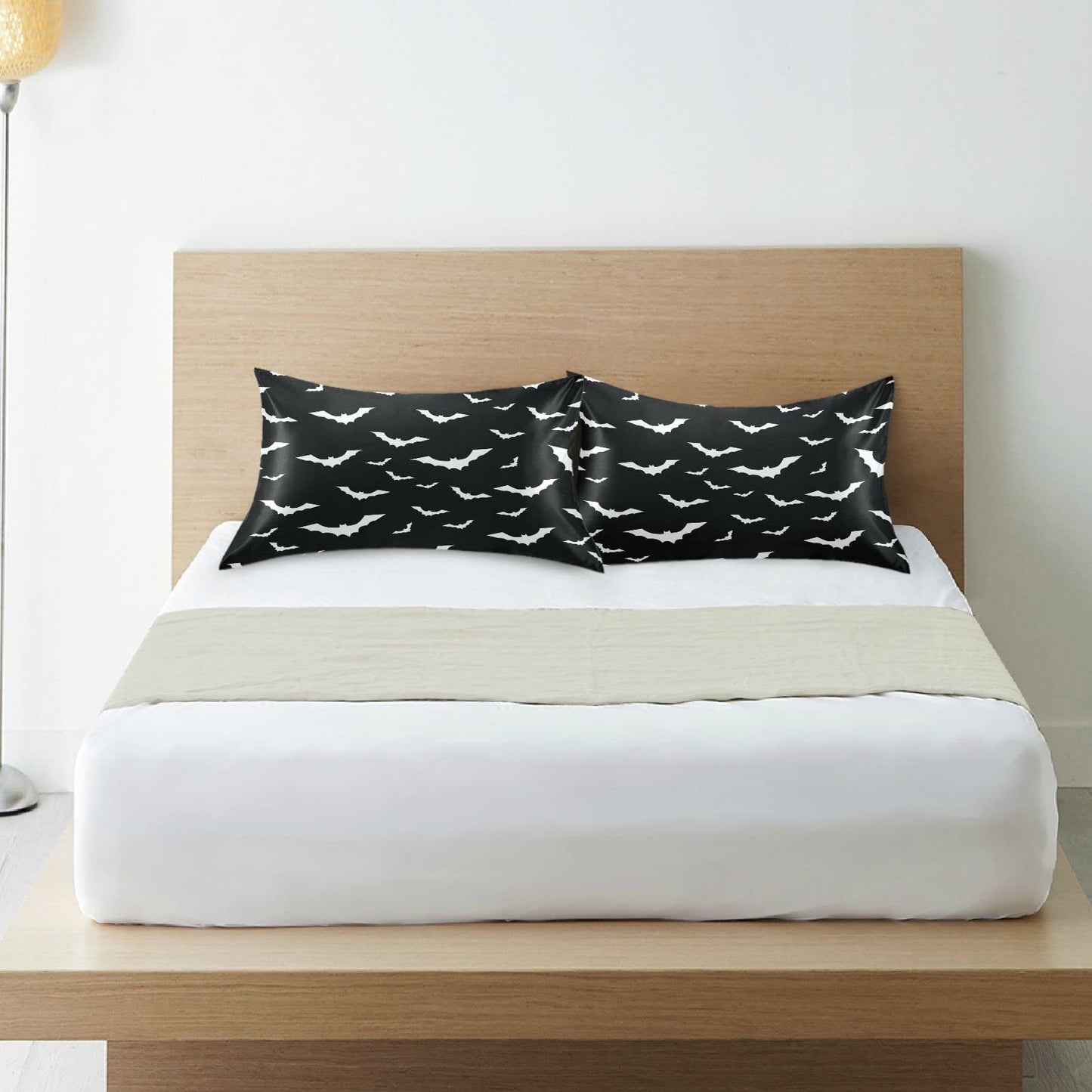 Dalzium Satin Pillowcase for Hair and Skin, Halloween Bats Silk Pillowcase Soft and Cozy Body Pillow Covers, King Size Satin Pillow Cases with Envelope Closure(20x40 Inch), 1PC