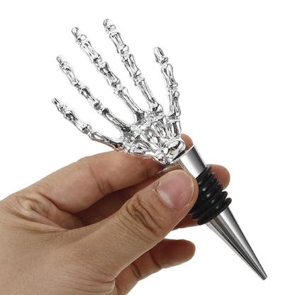 Garneck 2pcs Halloween Wine Bottle Stopper Silver Skeleton Hand Shaped Decorative Bottle Plug Alloy Skeleton Hand Stopper for Wine Beverage Halloween Party Favors