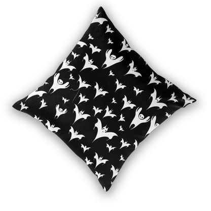 Xzyopcwx Halloween Goth Bats and Moon 2 Pack Throw Pillow Covers Sofa Cushions Covers Living Room Bedroom Bed Covers Car Lumbar Covers 18x18 Inches