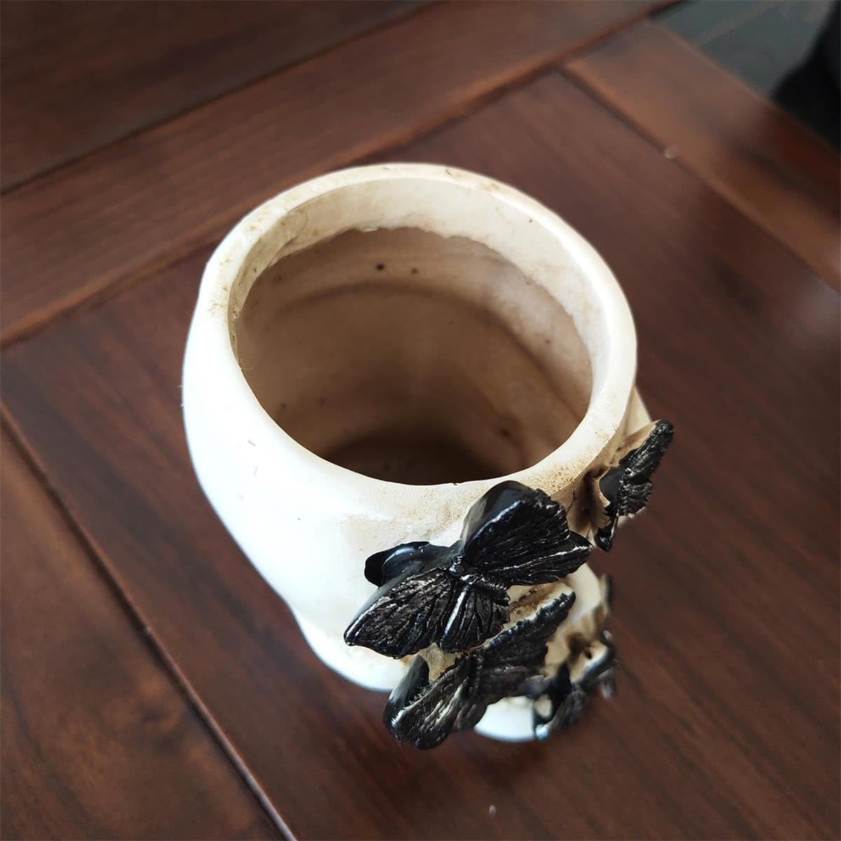 Perekond Gothic Butterfly Skull Pen Holder, Makeup Brush Holder, Candle Holder Multifunctional Resin Halloween Decoration