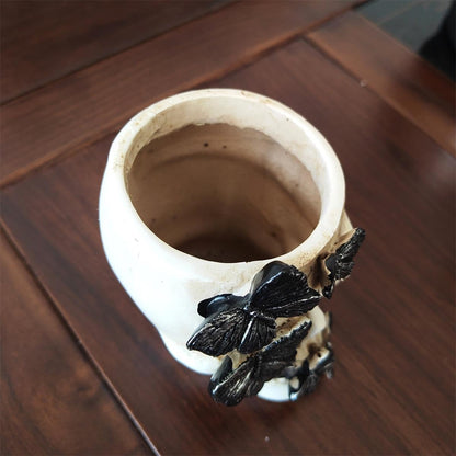 Perekond Gothic Butterfly Skull Pen Holder, Makeup Brush Holder, Candle Holder Multifunctional Resin Halloween Decoration
