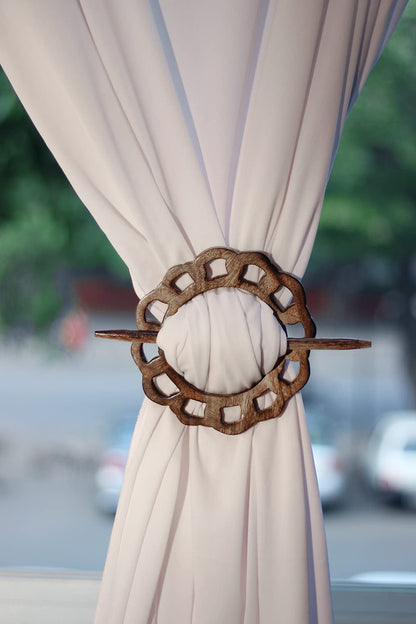 eTroves 7 Inch Wood Curtain Tiebacks Drapery Holdback Set of 2 - Antique Wooden Curtain Hooks, Handmade Rustic Decorative Curtain Holdbacks, Modern Drapery Tiebacks, Brown
