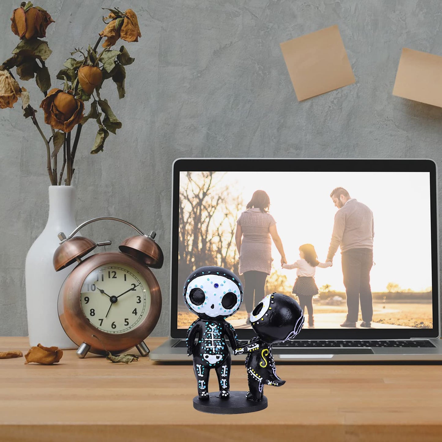 Sugar Skull Decor, Sugar Skull Couple Statue,Dia De Los Muertos Decor, Halloween Desk Decor,Day of The Dead Decorations for Home,Sugar Skull Figurine Gift for Women (D)