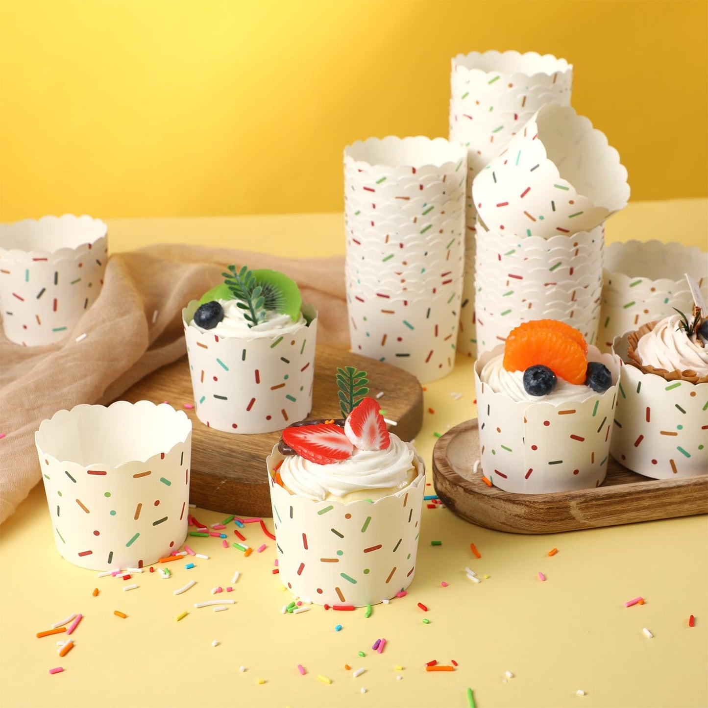 Uiifan 200 Pcs 6 oz Muffin Cupcakes Baking Paper Cups Greaseproof Muffin Paper Cups White Cupcake Liners Baking Supplies for Cake Balls Candies