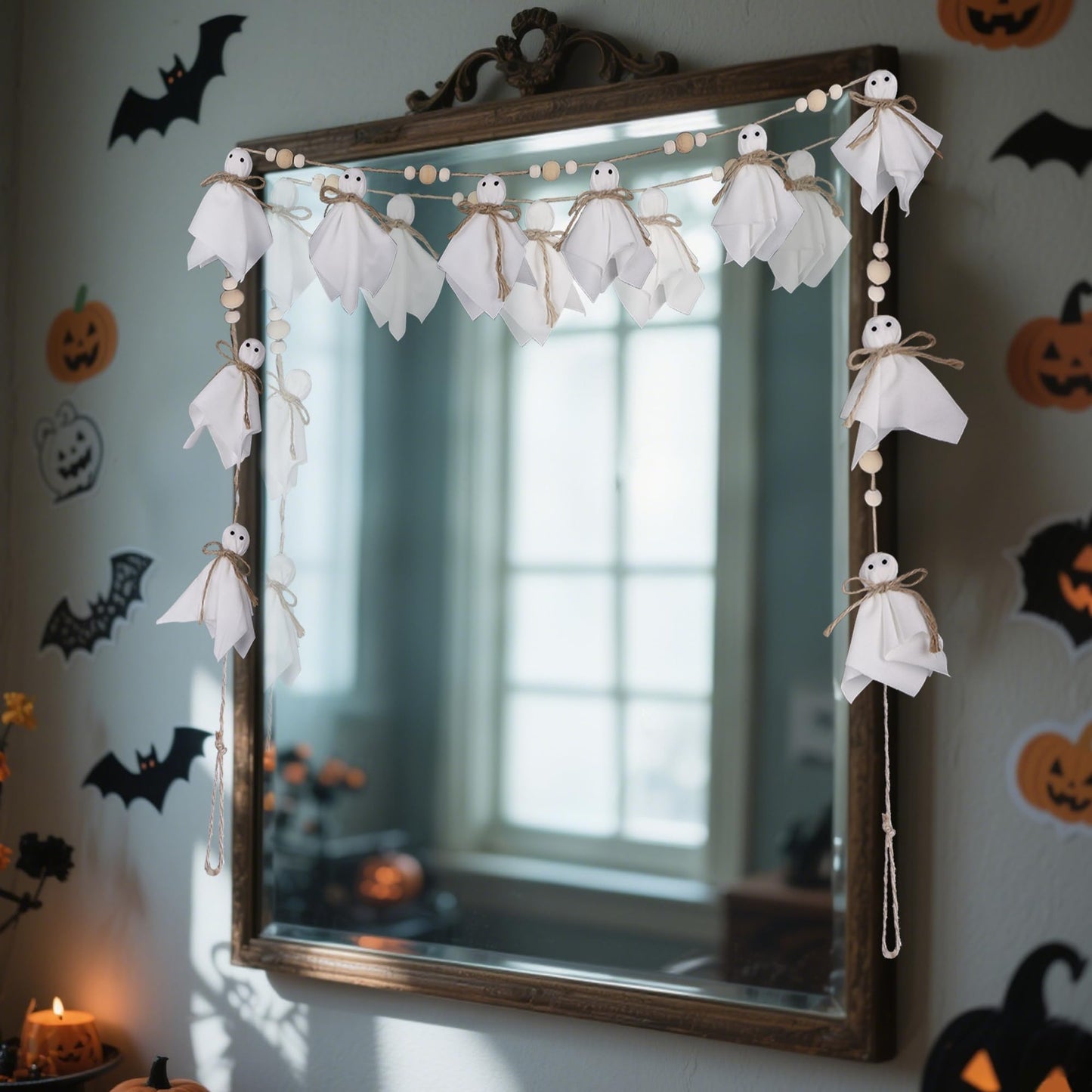 Ghost Garland&Light Up Halloween Bat Wall Decor