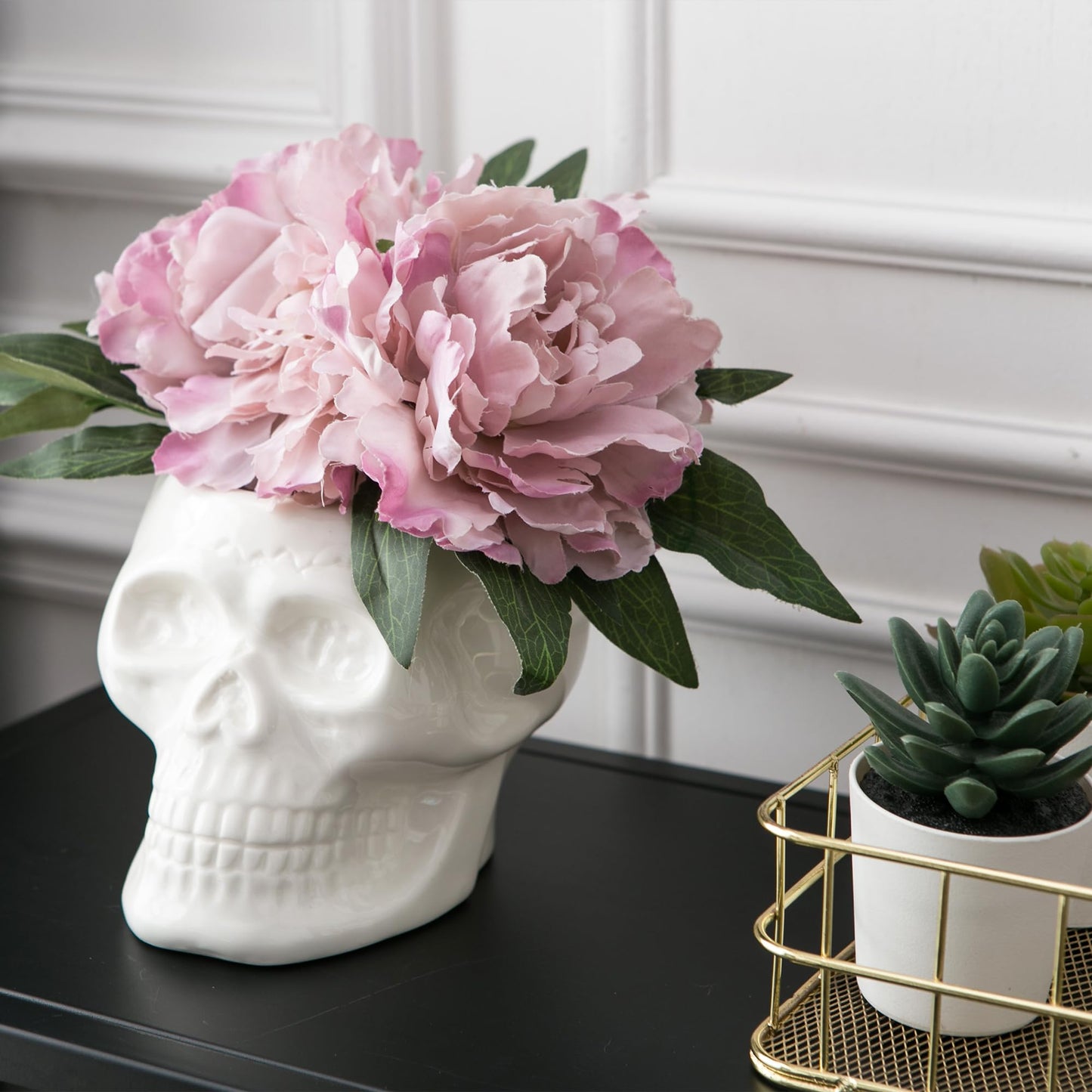 Tanvecle Skull Planter Pots, Skeleton Vase for Succulent, Flowers, Gothic Centerpiece for Table, Punk Home Decor and Accessories, Halloween and Day of The Dead Decorations - White