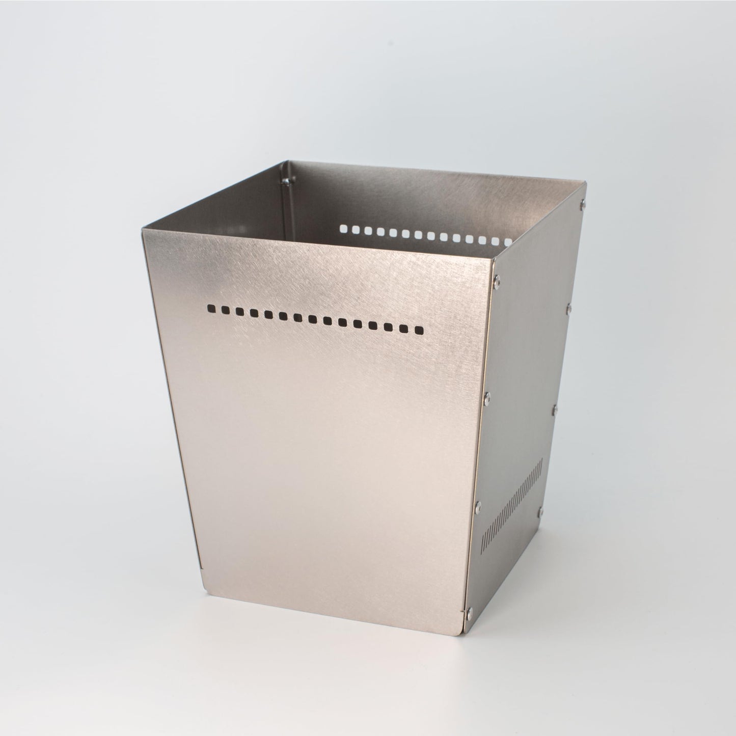 Delilulu 6-Inch Square Metal Plant Pot – Stylish Indoor & Outdoor Planter with Drainage Holes, 304 Stainless Steel (M Size)-Gift mat.