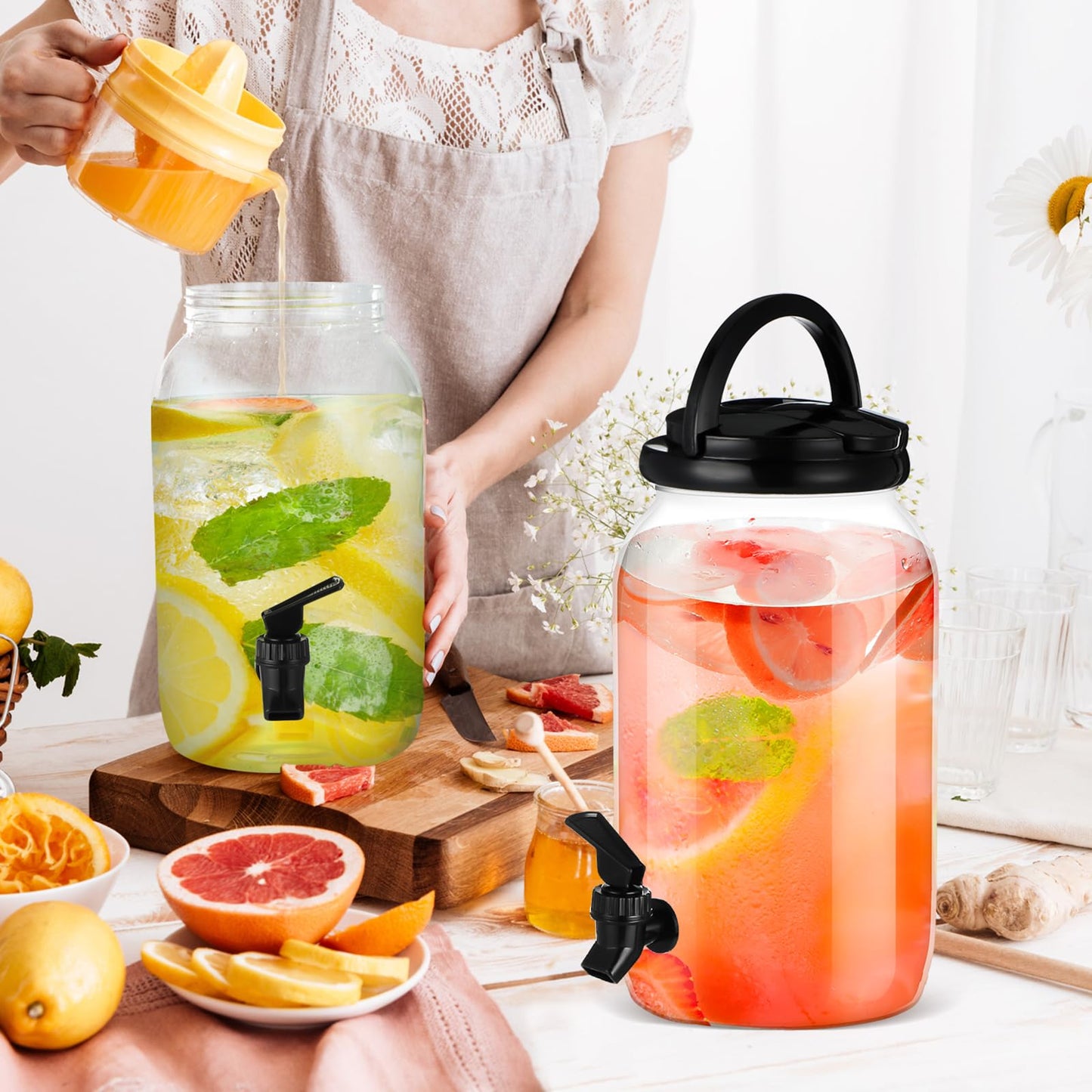 Havawish 2 Pcs 1 Gallon Plastic Beverage Dispenser with Spigot Clear Summer Kitchen Fridge Drink Dispenser for Parties Lemonade Juice Tea Beer Cold Water(Black,Cylinder)