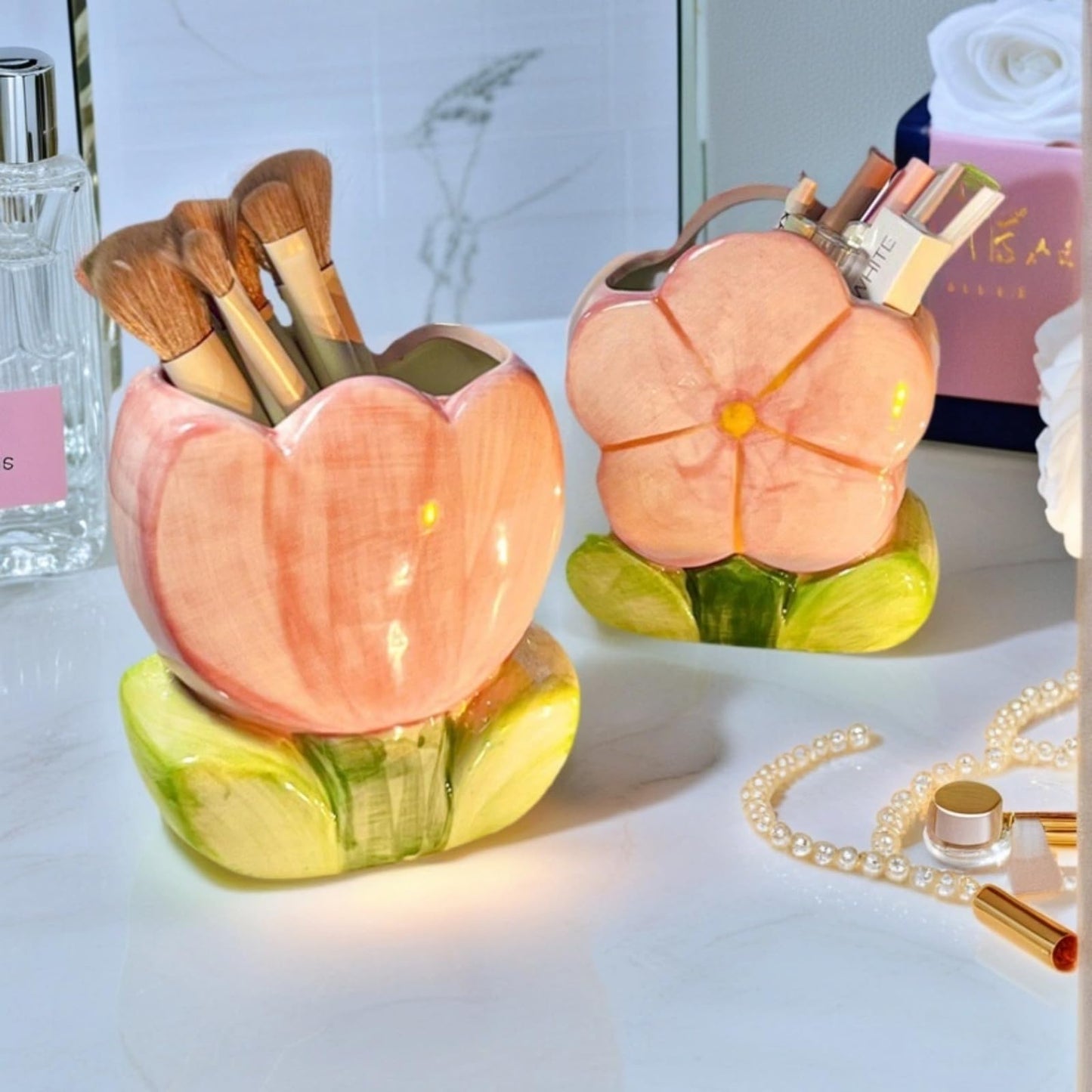 lyvantha Pink Pencil Holder,Ceramic Tulip Pen Holder, Multi-Purpose Makeup Brush, Aesthetic Office Vanity Kitchen Desktop Decor,Perfect Birthday Christmas Gift for Women Girls