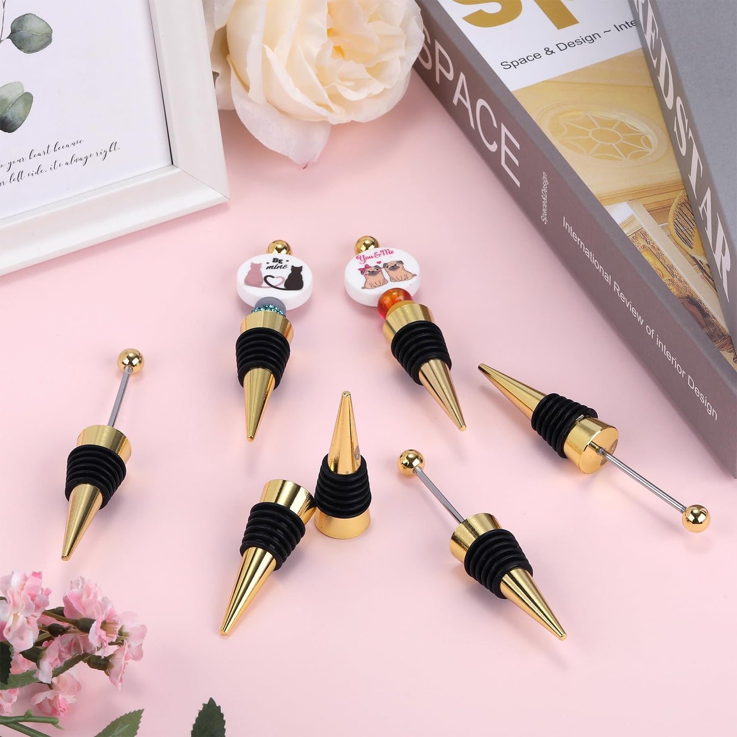 WEWAYSMILE 18 Sets Gold Beadable Wine Stoppers Silicone Wine Stoppers Reusable Alloy Wine Stoppers for DIY Drink Gifts Holiday Party Wedding Bar Accessories(Golden)