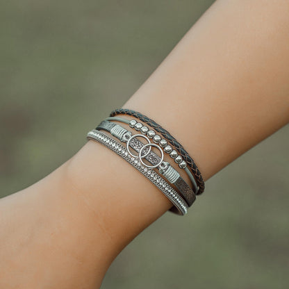 FANCY SHINY Boho Leather Wrap Bracelet Stackable Beaded Infinity Chunky Cuff Bracelets with Magnetic Clasp Western Hippie Outfits Jewelry Gifts for Women(Grey)