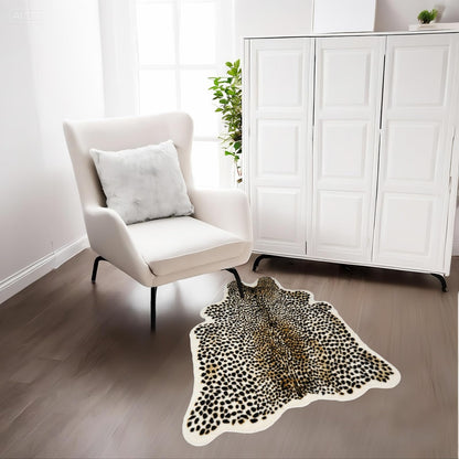 Fluffy Leopard Rug, Premium Cheetah Print Rugs, Soft Faux Fur Animal Carpet for Kids Room Bedroom, Living Room, Shaggy Teen Room Home Decor (Cheetah Print 39.4 X 36 in)