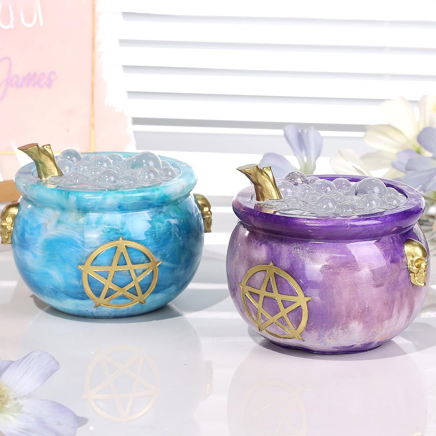 LET’S Resin Witch Cauldron Resin Mold, Halloween Resin Molds, 3D Jar Resin Molds Silicone 4.7'' Width, Large Jar Molds for Epoxy Casting Craft, Storage Box,Candy Container,Candle Holder
