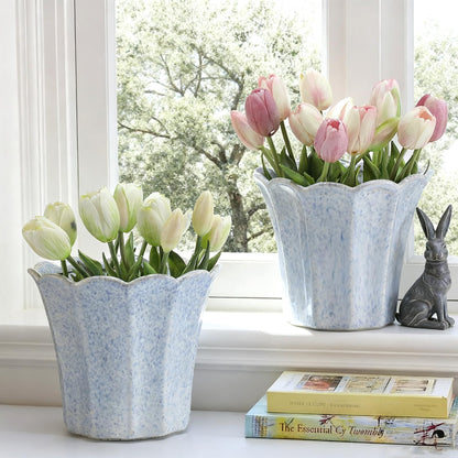 Honeydak 2 Pcs Fluted Ceramic Pots for Plants Indoor 7.5 x 6.5 Inches Spring Easter Scalloped Stylish Ceramic Planters Fluted Tulip Cachepots Blue Flower Pots Home Garden Patio Office Outdoor Planter