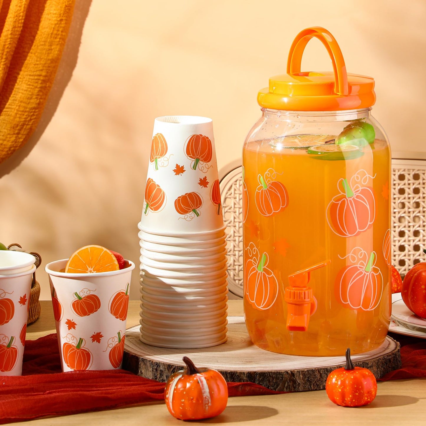 Umigy 1 Gallon Fall Pumpkin Plastic Drink Dispenser with 20 Pcs 12 oz Paper Cups Thanksgiving Harvest Kitchen Decoration Beverage Water Dispenser with Spigot for Juice Beer Autumn Party Supplies