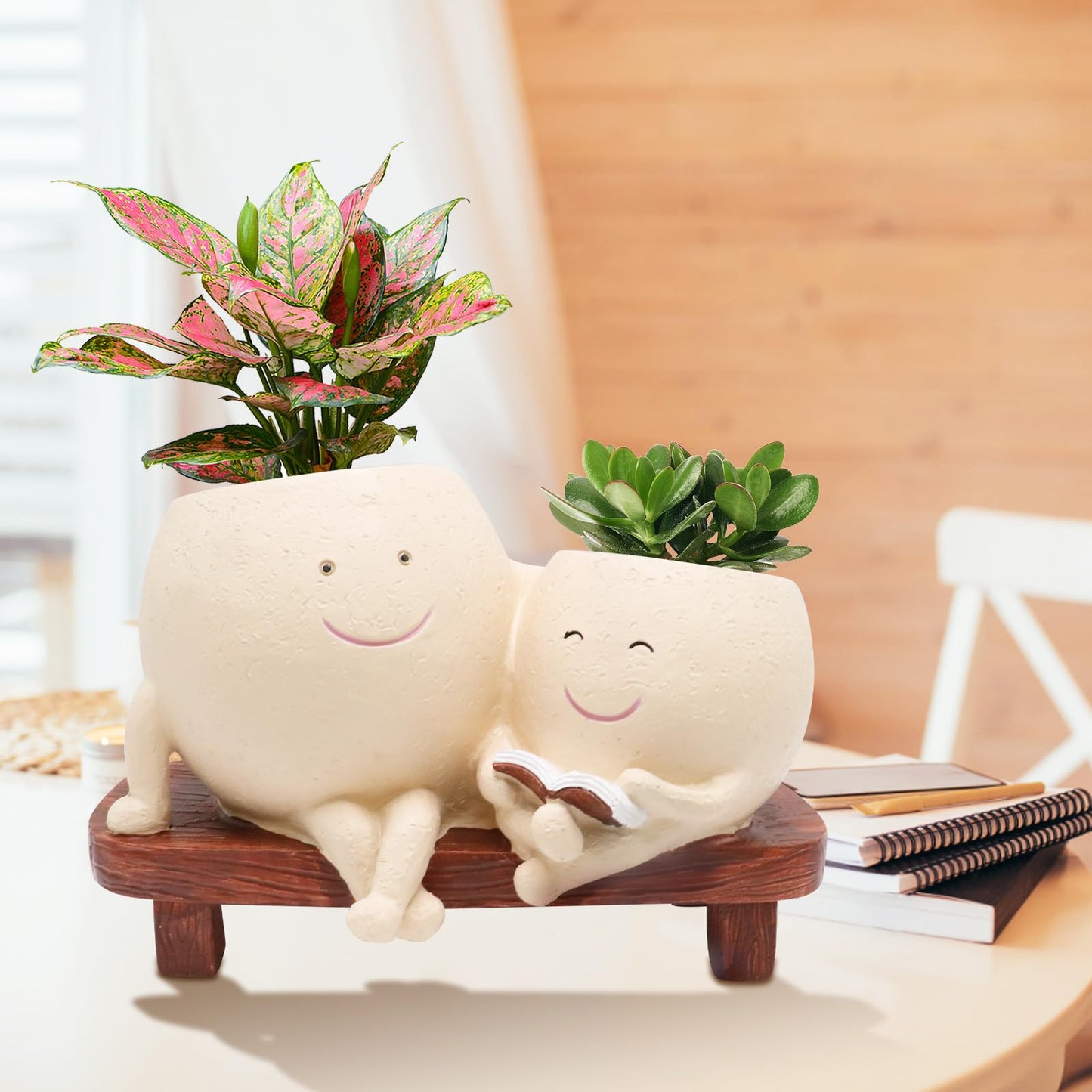 LAUGOKOBE Smily Face Planter Pot for Plants, Cute Double Head Planters for Indoor Outdoor Plants, Modern Lady Head Vase Girl Face Planter, Unique Succulent Pots with Drainage Hole (Khaki)