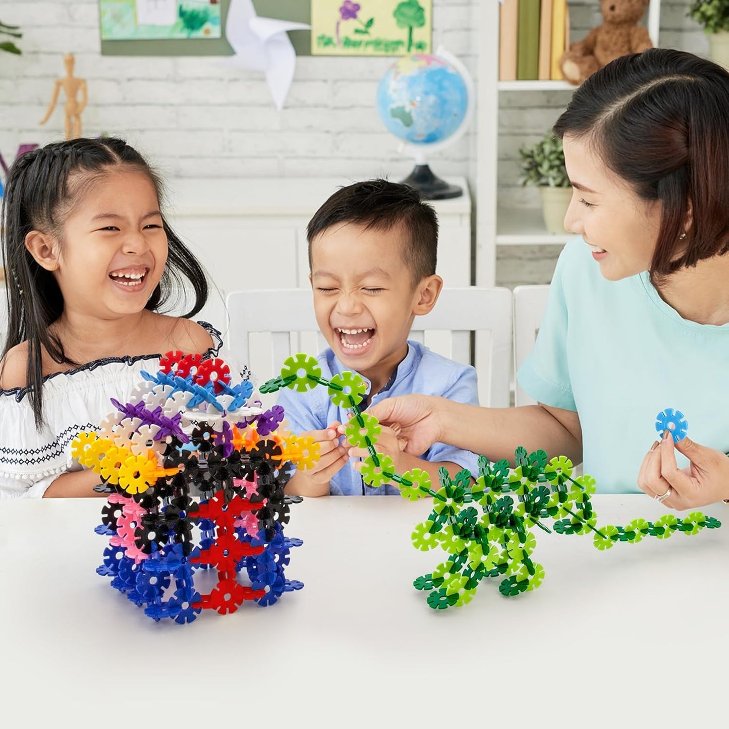 PicassoTiles Building Chips 600 Pieces Interlocking Construction Chips Creative Disc Block Toy Set STEM Learning Toys for Early Education and Child Brain Development Kids Boys Girls Age 3 and Up PTF60