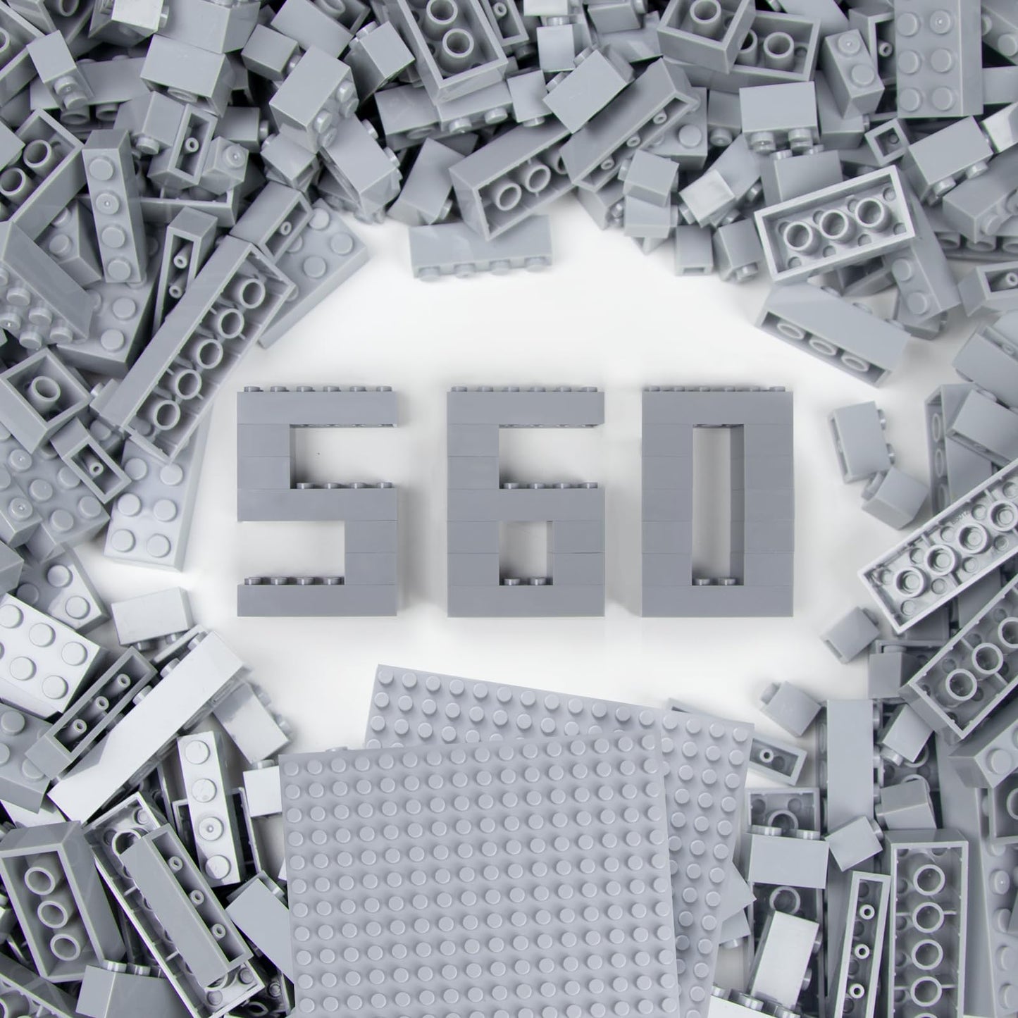 Cabeeskii 560 Pieces Gray Classic Building Blocks Bulk with 2 Base Plates, Building Bricks in 7 Size, Compatible with All Major Bricks, for Kids & MOC Lovers