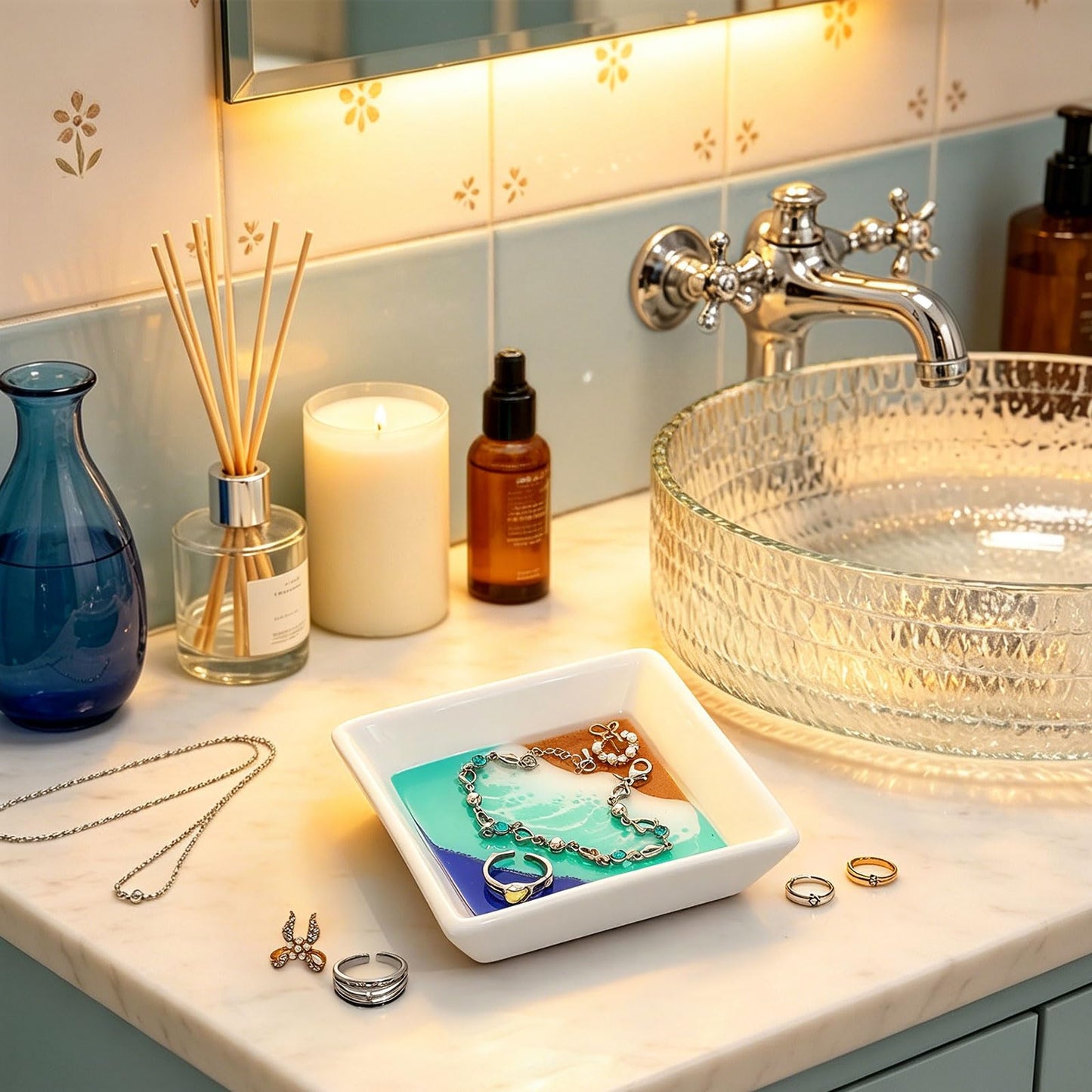 Beach Gift for Women Ocean Jewelry Tray Ring Dish Ceramic Resin Coastal Trinket Holder Necklace Ear Bracelet Storage Plate Summer Bedroom Bathroom Home Decor Housewarming Engagement Wedding Present