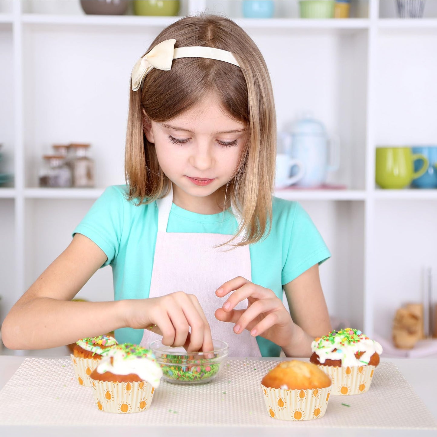 600Pcs Boho Sun Cupcake Liners Hippie Summer Sunshine Cupcake Wrappers First Trip Around The Sun Party Paper Baking Cup Holder for Baby Shower Wedding Birthday Party