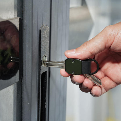 CAXGEK Compact Metallic Mini Key Organizer Keychain - Aluminum Carbon Fiber Key Holder Key Case.