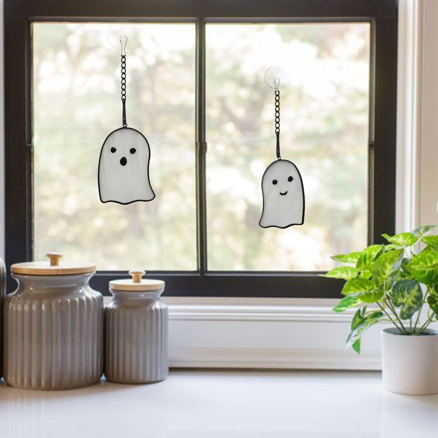 BOXCASA Ghosts Stained Glass Window Hangings,Funny Ghosts Stained Glass Suncatcher Gifts for Girls Boys Women Kids, Cute Ghosts Decor Halloween Ornament for Window,Set of 2