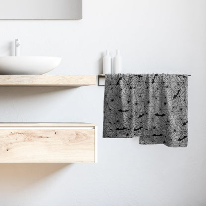 Halloween Black Bat Spooky Hand Towel Decoration Set of 2 Soft Absorbent Funny Halloween Scary Spiderwebs Tea Towels Baking Cooking Wash Cloth for Bathroom Kitchen Bar Beach Gym Spa Decor 14x28 Inch