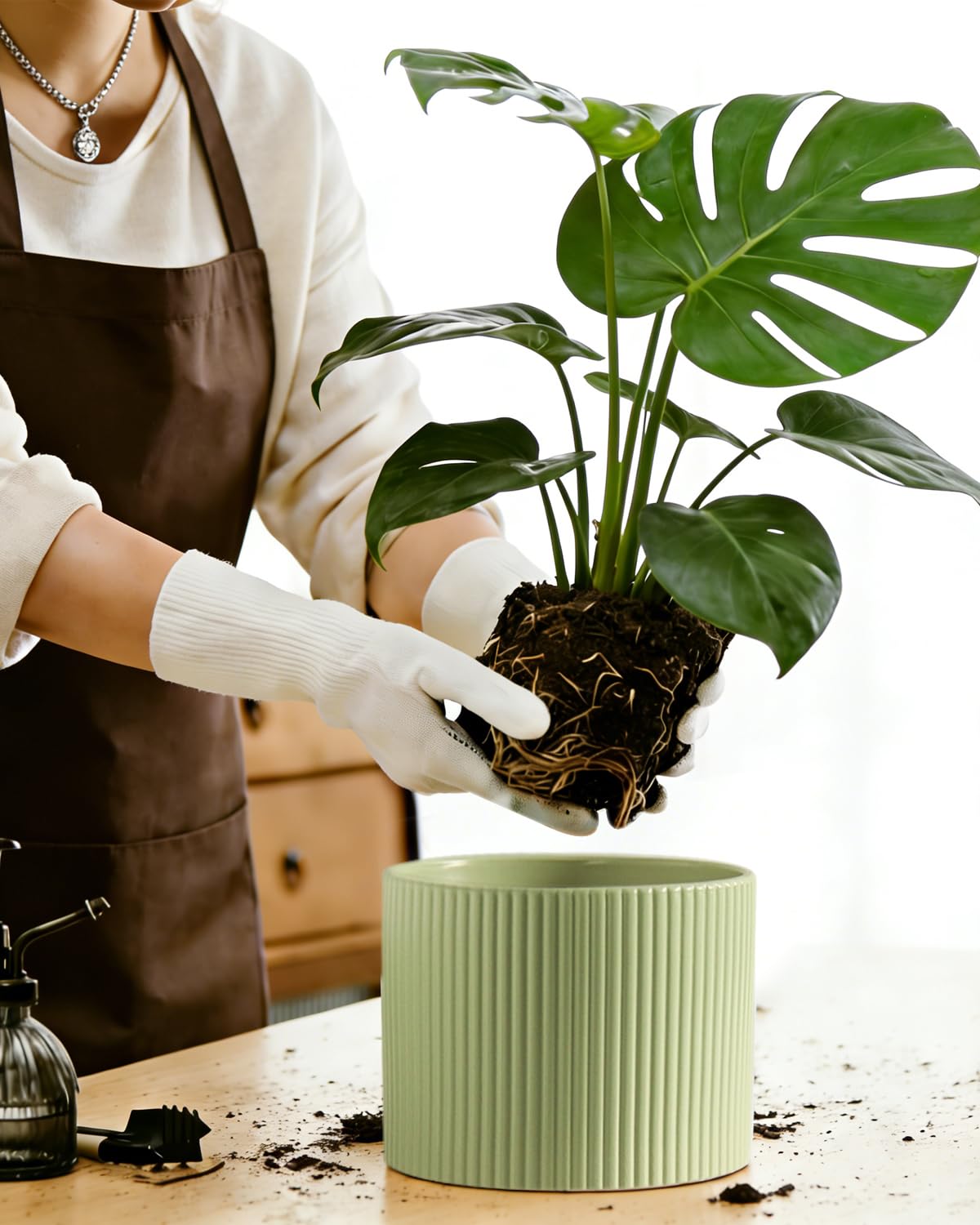 Swkien Ceramic Plant Pots, 8.1 + 6 Inch Planters for Indoor Plants, Modern Flower Pot for Plant with Drainage, Medium Cylinder Flower Pots for Indoor/Outdoor, House Plants, Matte Green