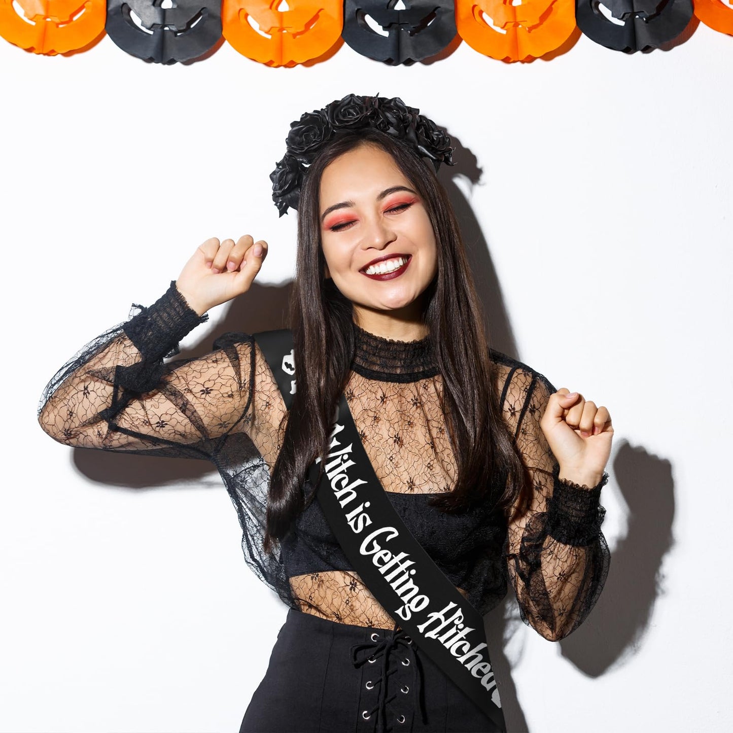 JXYCBZYing Black This Witch is Getting Hitched Sash, Halloween Bride to Be Sash, Witchy, Halloween Themed Bachelorette, Engagement, Bridal Shower, Wedding Party Supplies, Accessories, Decorations