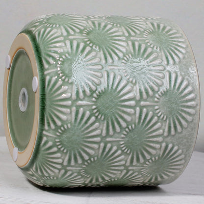 Xiaan Jiaju Boho Embossed Ceramic Flower Pot, 6.7 Inch Contemporary Pots for Indoor Plants, Scandinavian Decorative Glazed Planter with Fan Pattern, Mint Green