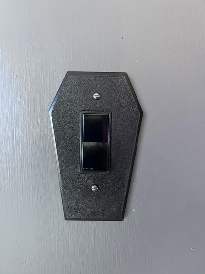 The Grey House Gothic Coffin Shaped Light Switch Cover Halloween Decor (Single Rocker Light Switch Cover), Black