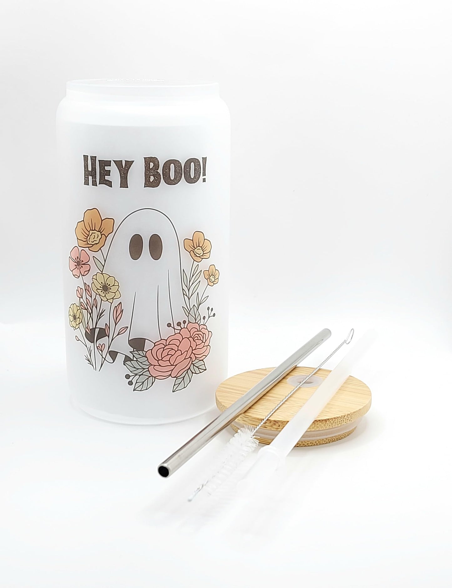 Floral Ghost “Hey Boo!” – 16 Oz Frosted Glass Can | Cute Halloween Iced Coffee Cup | Spooky Season Aesthetic Tumbler | Fall Gift for Her | Reusable Glass Cup with Straw