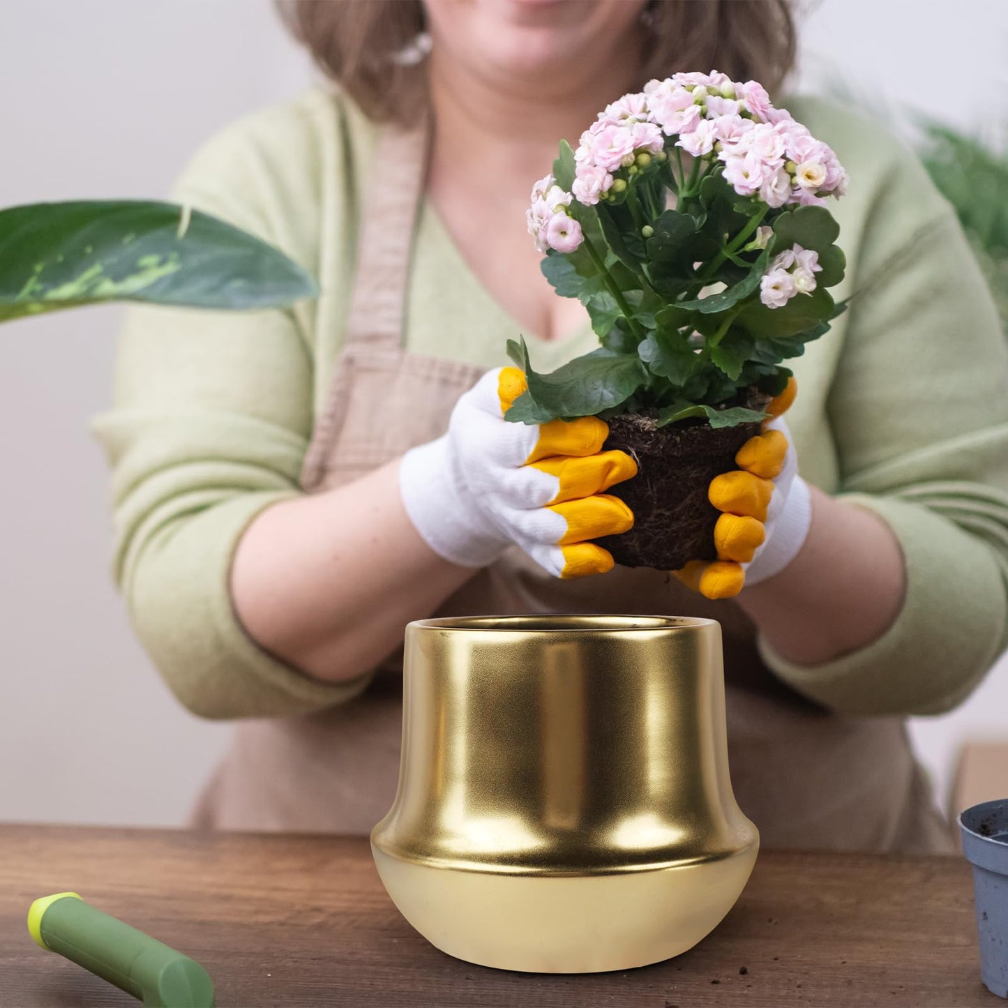 Decor Trends Brass Gold Plant Pot Indoor Planter Small Flower Pot 6 inch Ceramic Plant Flower Pot Container Decorative Gold Pots for All House Plants ,Succulents,Flowers and Cactus, Small 5.9‘’
