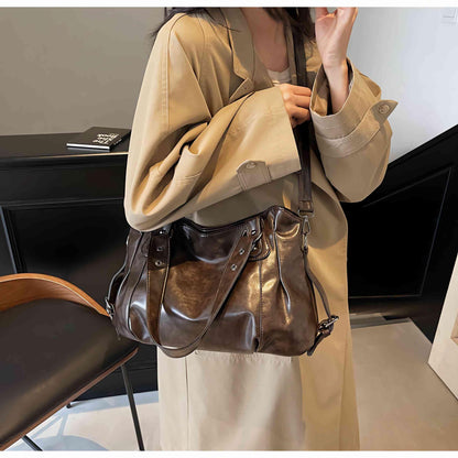 city vintage shoulder bag for women, brown soft vegan faux leather crossbody purses, large capacity hobo crossbody bag, fall fashion casual handbag