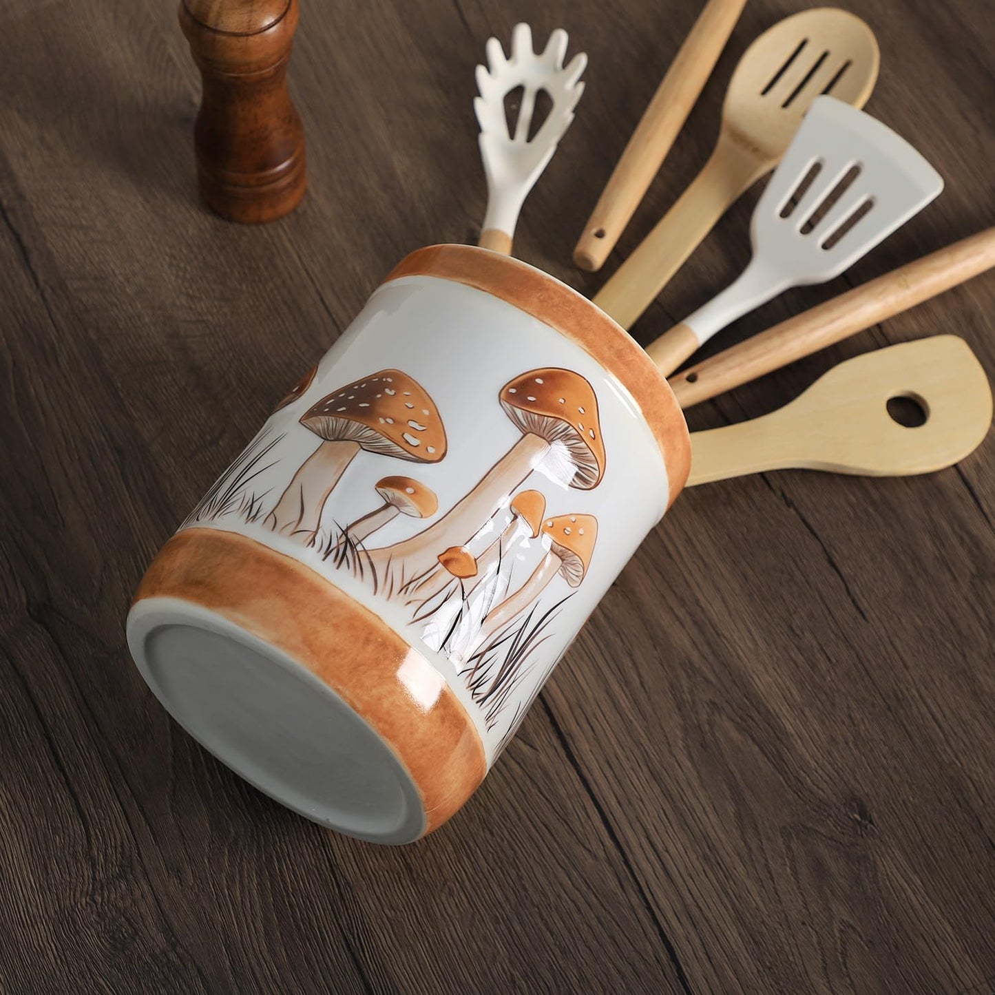 Bicuzat Brown Ceramic Mushroom Pattern Kitchen Utensil Holder, Large Cooking Utensil Crocks for Kitchen Countertop, Ceramic Utensil Organizer
