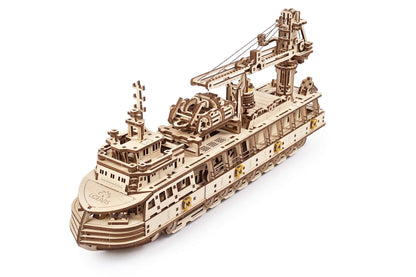 UGEARS Research Vessel 3D Wooden Puzzles for Adults - Wooden Model Kits for Adults Model Ship Kit for Adult Mechanical Model Kit Puzzle Brain Teaser Hobby Set Home Decoration