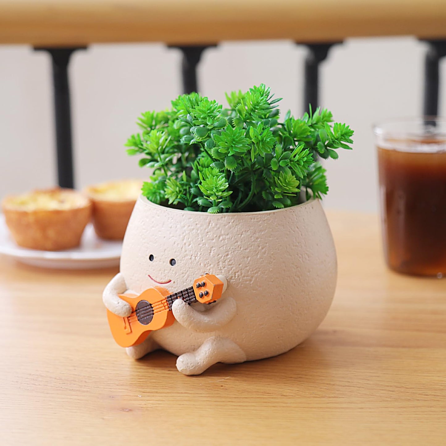 NINIPAPA Smiley Face Plant Pot Cute Guitar Planter with Drainage Holes Funny Small Flower Pots for Indoor Succulent, Unique Gifts for Plant Lover