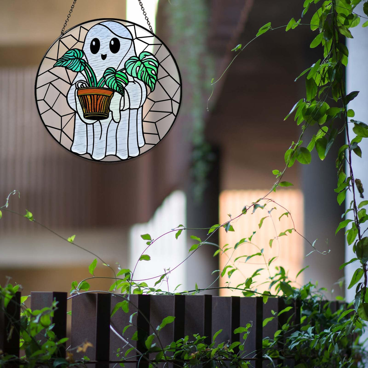RVEAFA Cute Ghost Plant Stained Glass Sun Catcher Window Hanging Plant Lovers Gifts for Women Wall Decor Handmade SunCatcher Decoration for Garden Home Decor, 7.87inch