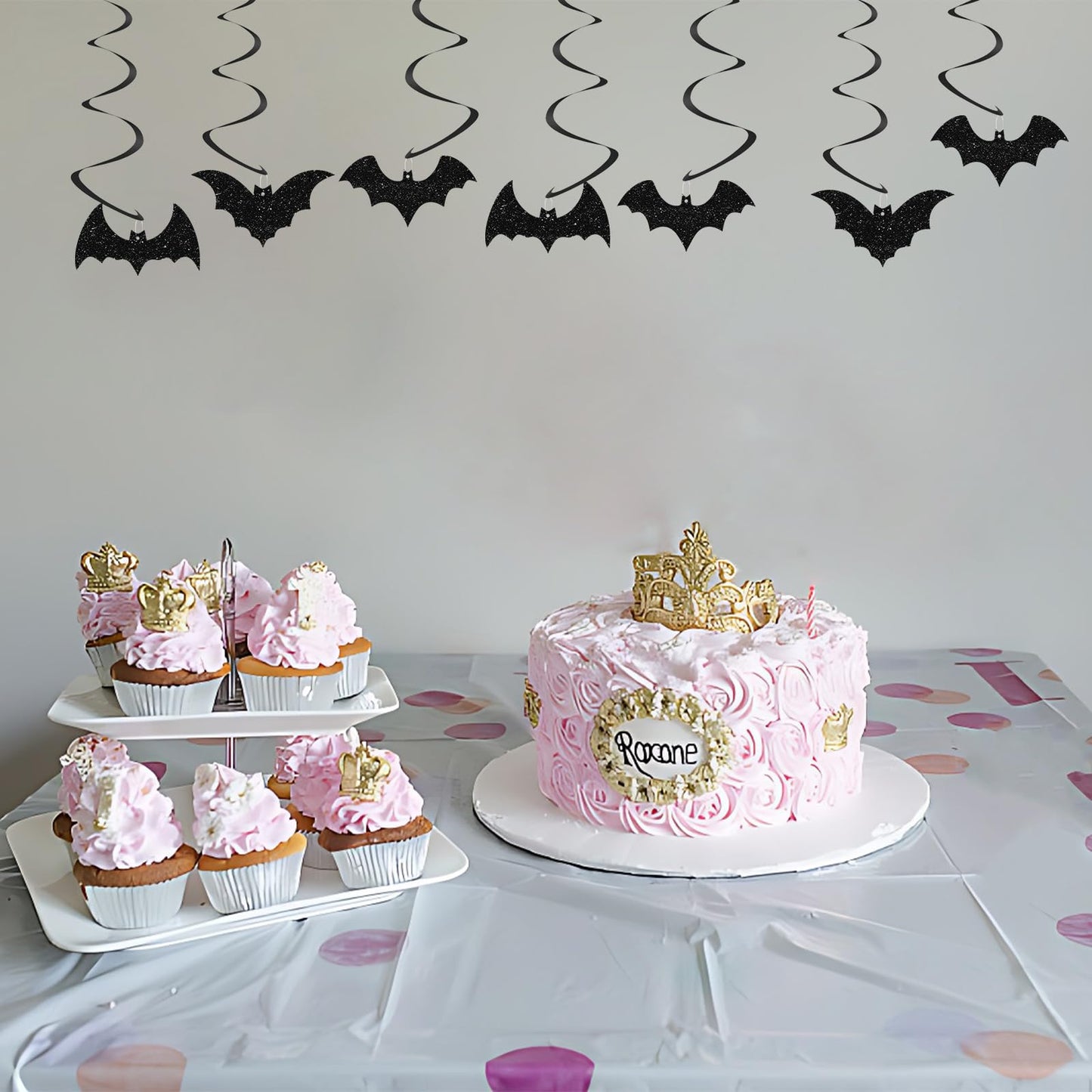 24pcs Halloween Bat Hanging Swirl Decorations, Flying Bats Signs Ceiling Whirl Streamer Hanging Banner, Black Bat Hanging Swirls for Halloween Party Decoration