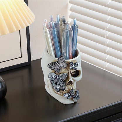 DAECHAO Skull Pen Holder Desk Organizer, Halloween Decor Skull Pencil Cup for Office Home School, Compact Gothic Desk Accessories Gift for Skull Lovers