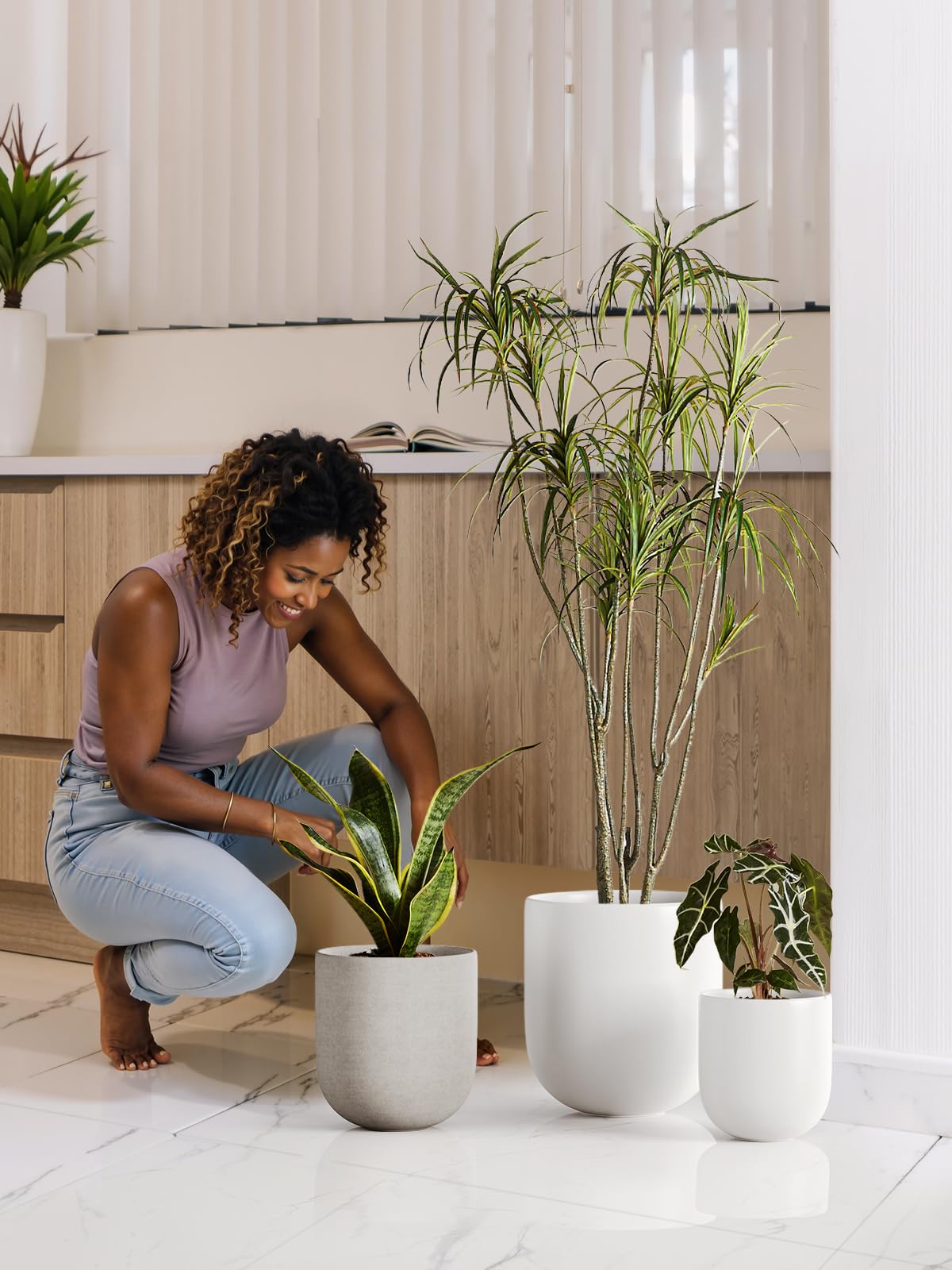 LE TAUCI 6+8+10 Inch Ceramic Pots for Plants, Plant Pots Indoor with Drainage Hole and Plug, Planter Pots for Home Office Room Patio, Set of 3, White