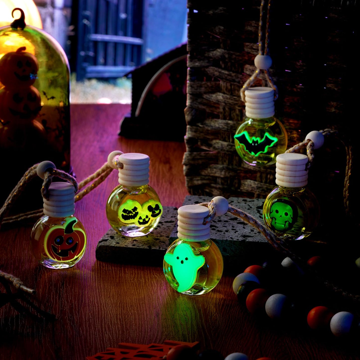 Sunnychicc 10 Pcs 10ml Ghost Car Hanging Air Freshener Diffuser Perfume Bottles with Glow in The Dark Skull Ghost Bat Pumpkin Spice Refillable Empty Glass Essential Oil Pendant for Car (Halloween)