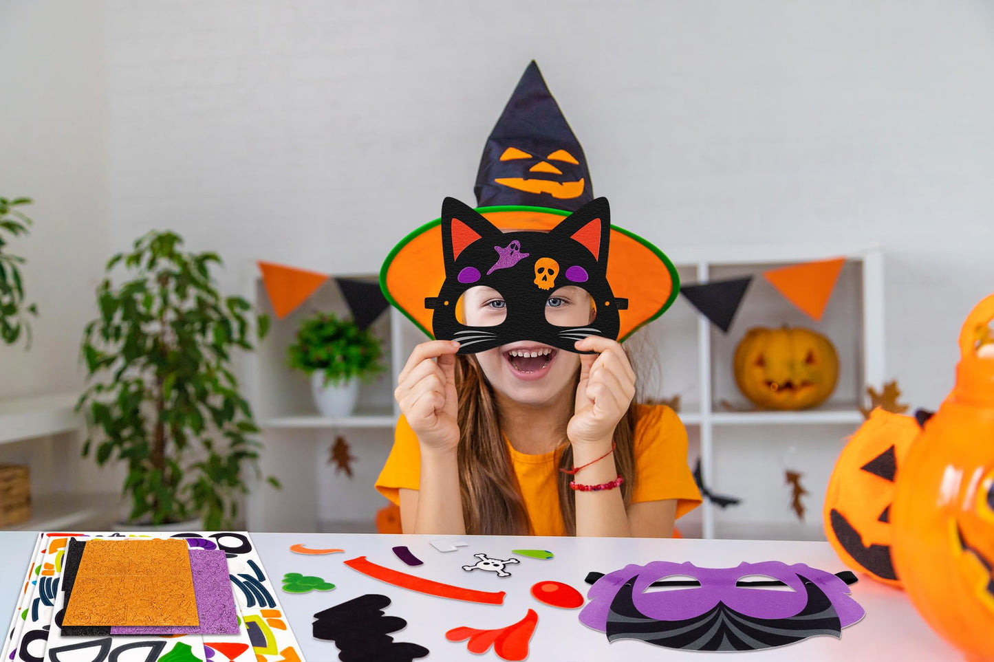 80UncleKimby 30PCS Halloween Crafts in Bulk - Felt Face Masks DIY Arts Kit, Hallowmas Party Favors Classroom Activities Supplies