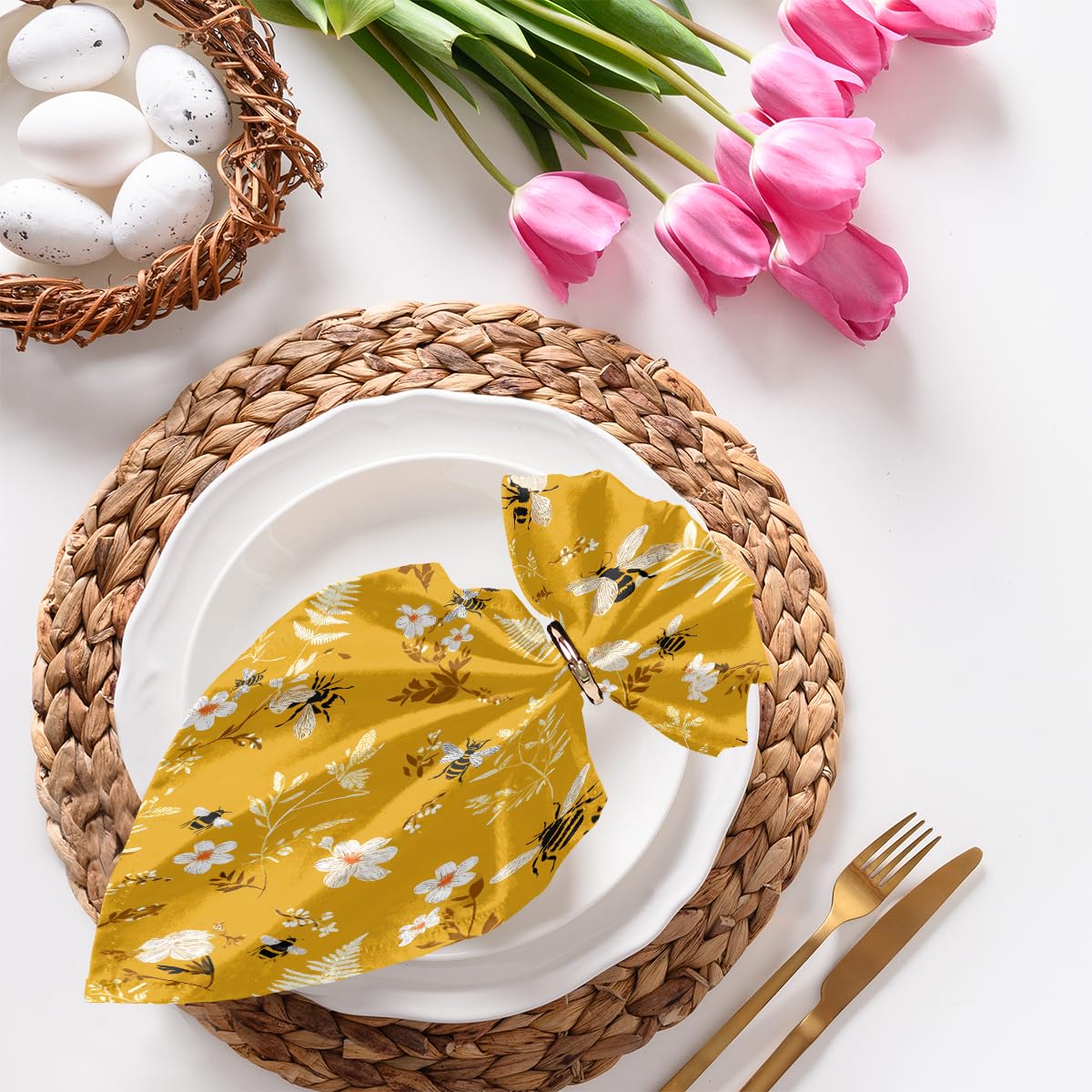 AUUXVA Table Napkin Cloth Set of 6 Bee Flower Floral Pattern Cloth Napkins 20x20in Washable Wrinkle Free Dinner Napkin for Wedding Parties Restaurant Decor Everyday Use