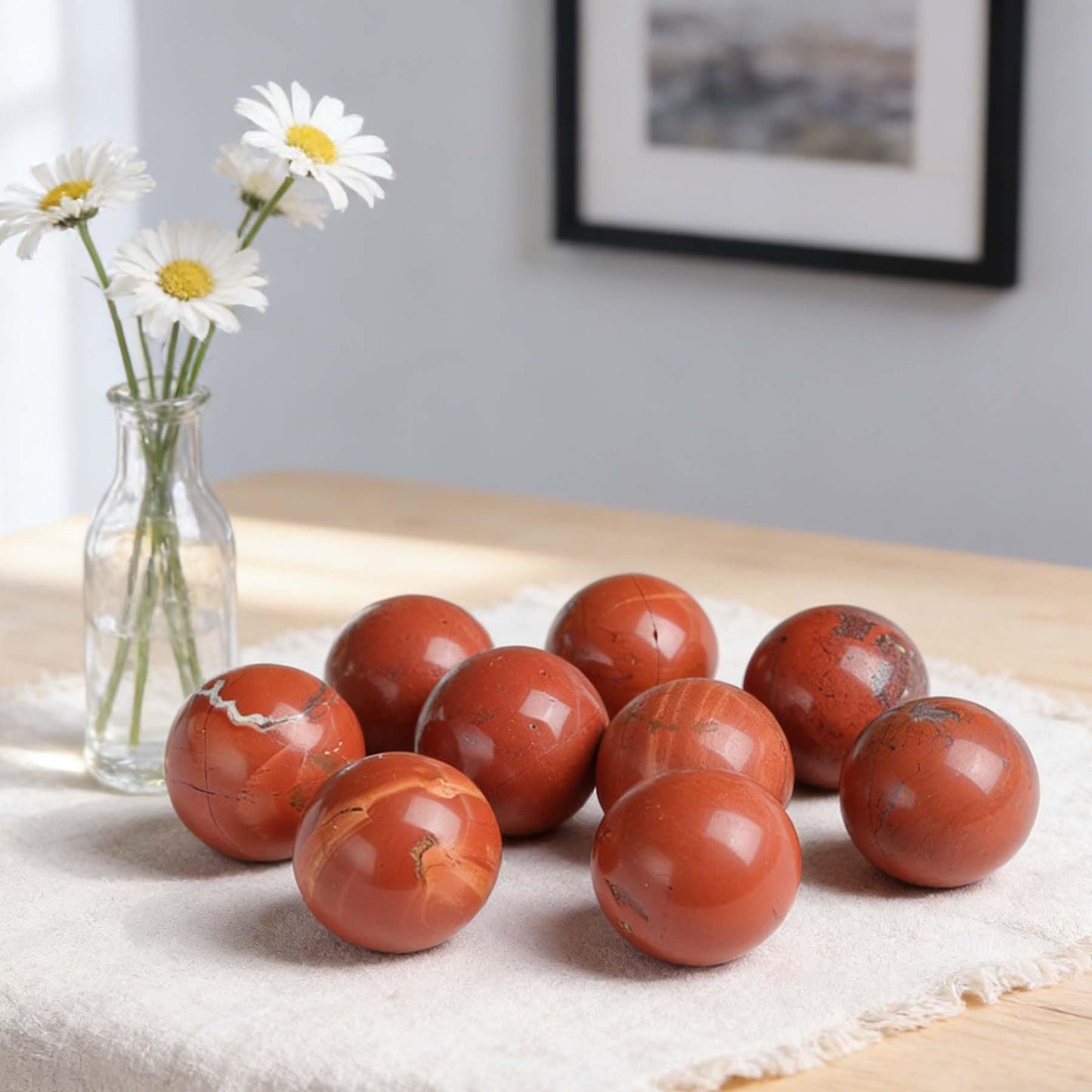 AierCrystal Natural Stone Crystal Sphere Feng Shui Home Decoration Ball Positive Energy Scrying Orb for Meditation Tool for Spiritual Space Purification Globe Diameter 4-5cm Red Jasper Sphere